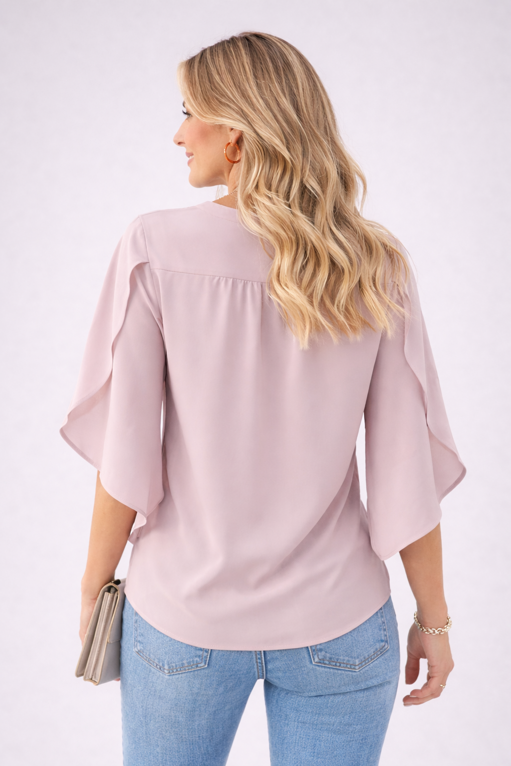 Araminta | Elegant Spring Blouse