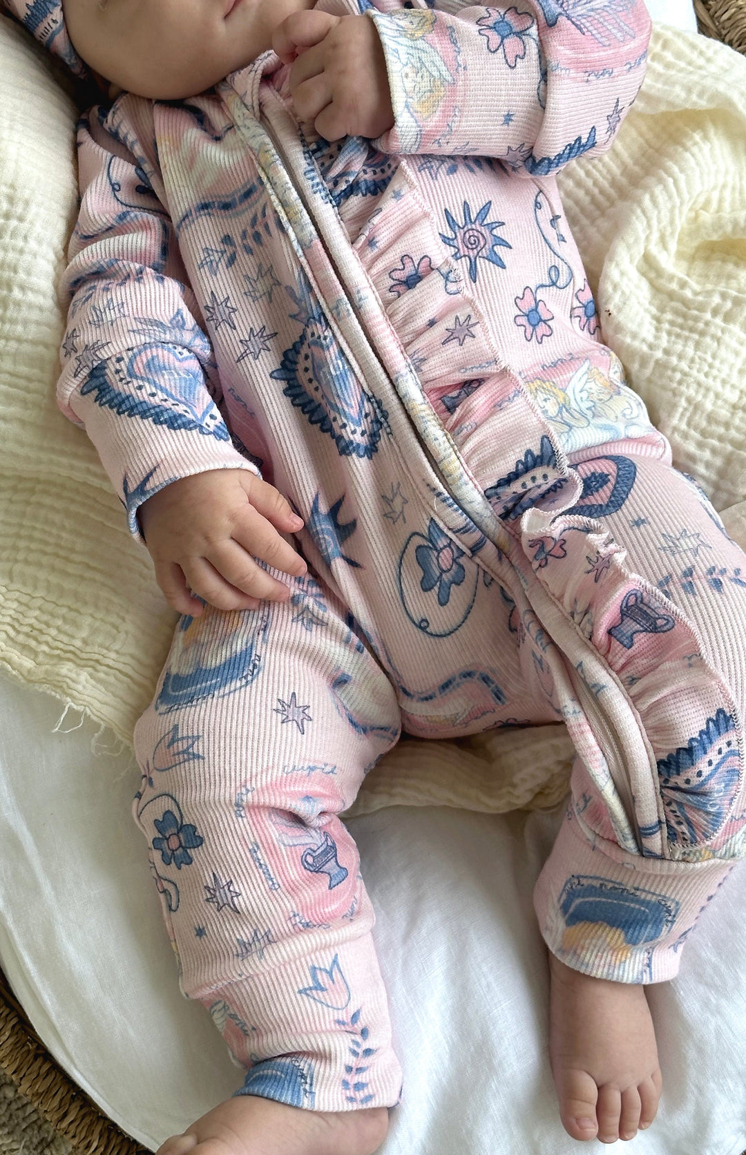 AMORETTE PINK GROWSUIT