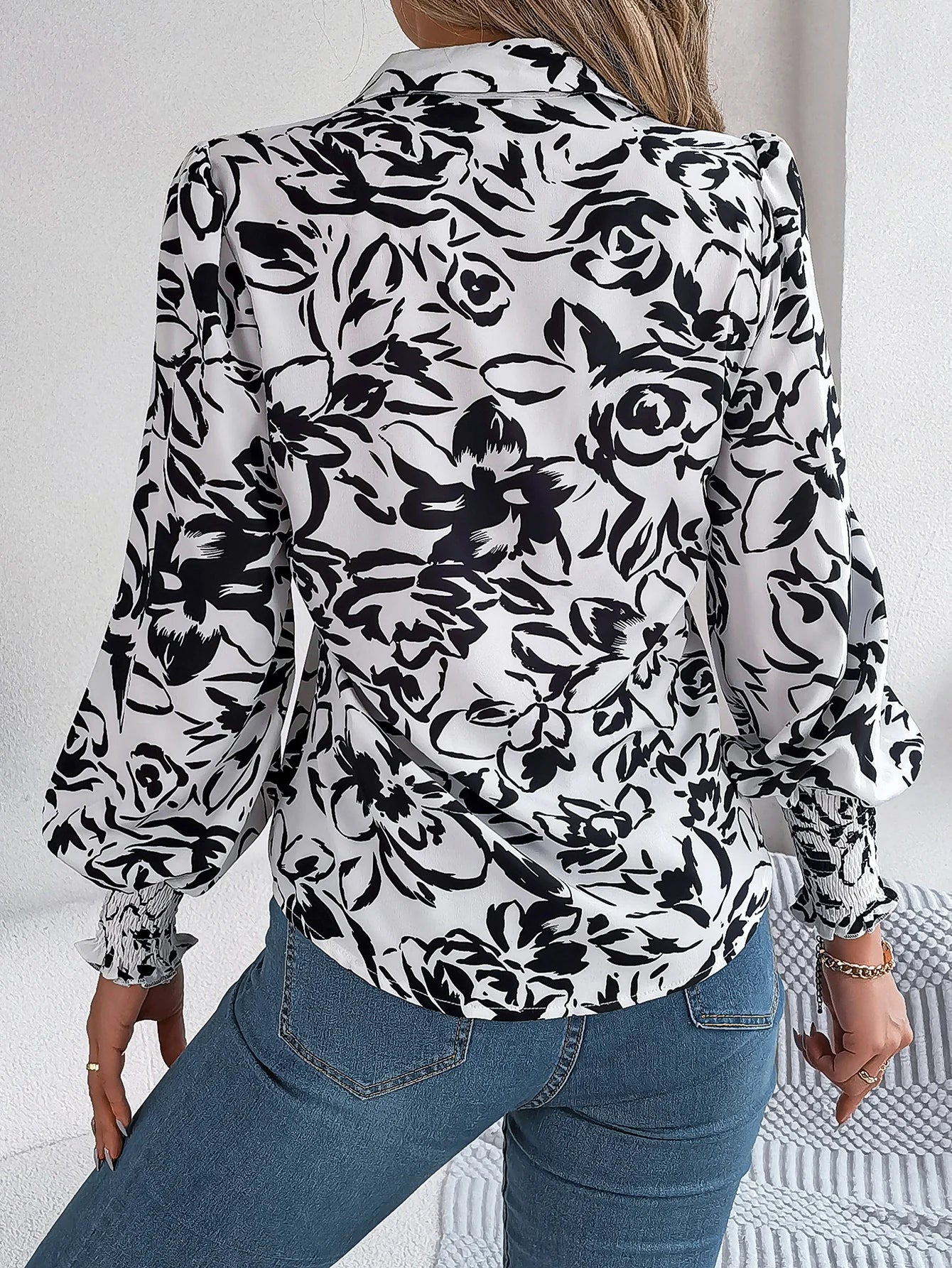 Amara | Women’s Elegant Long Sleeve Blouse