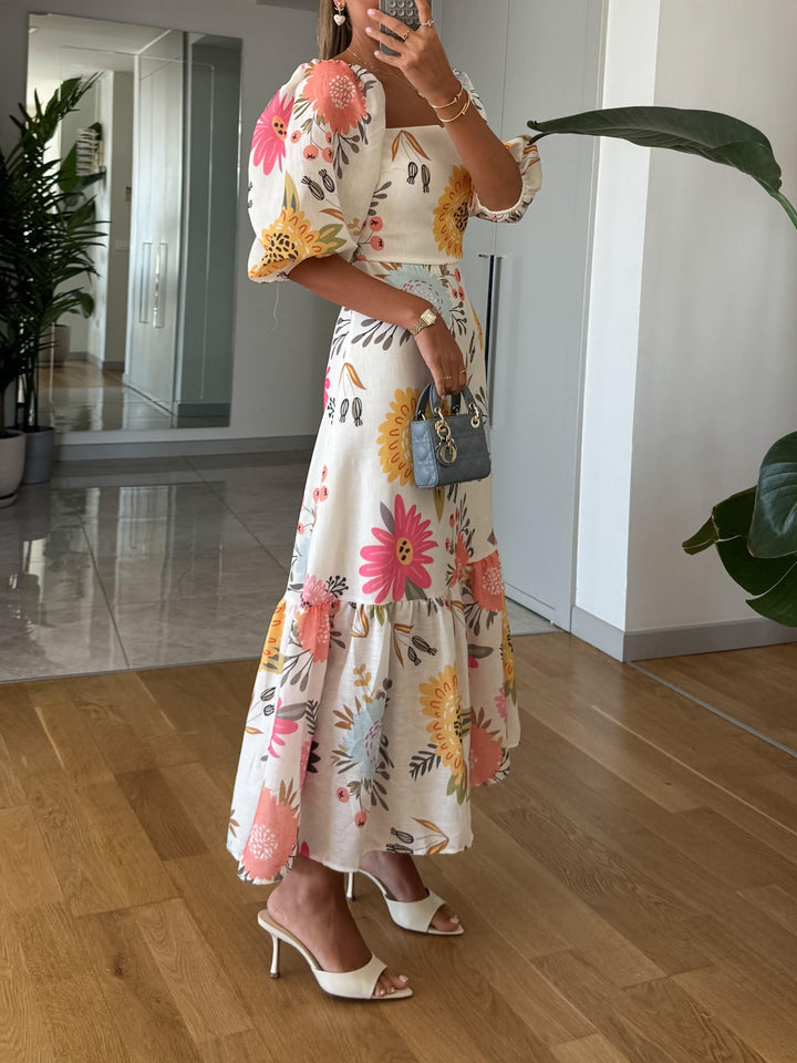 Women's Elegant Floral Maxi Dress - Square Neck Puff Sleeves - Open Back - Tiered Ruffle Hem - Floor Length Wedding Guest Style