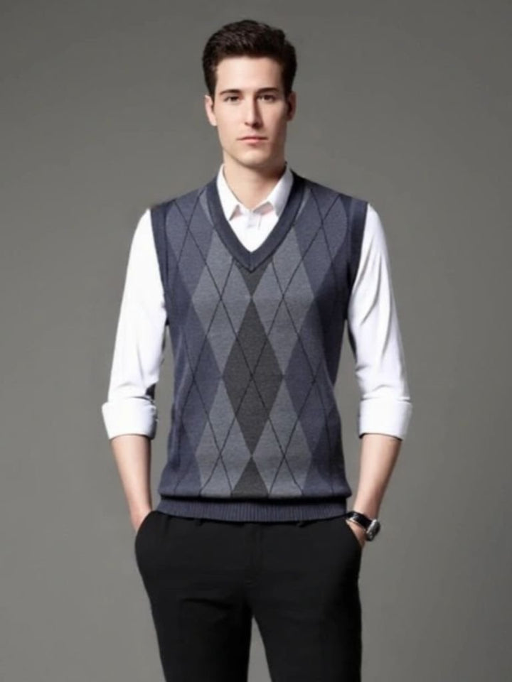 Academic Essential Sleeveless Sweater